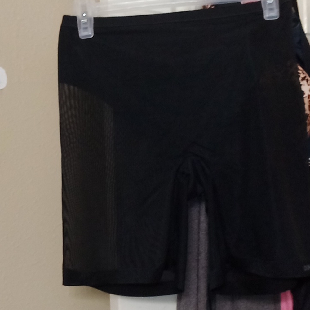 DKNY shaper